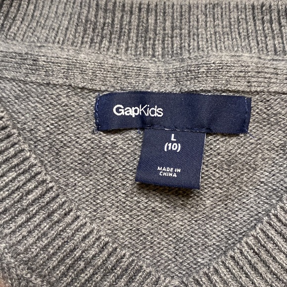 Gap Kids V Neck Sweater - Picture 3 of 6